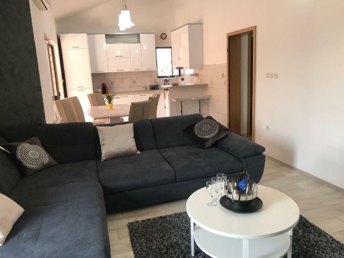 Apartment Ive Trogir Exteriér fotografie
